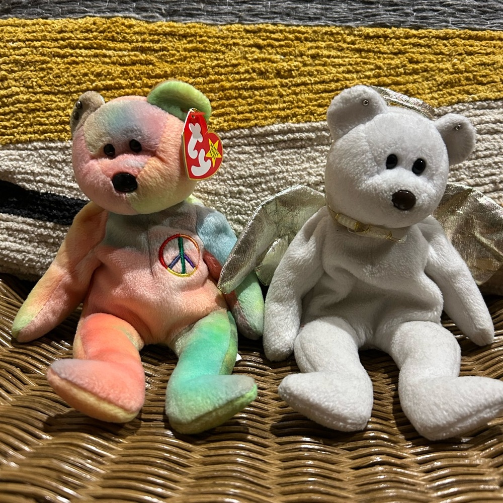 2/$20❤️- TOY | TY Beanie Baby Peace and Halo 2 bears